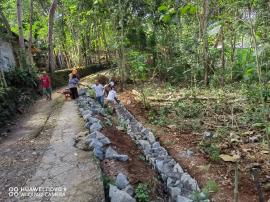 PEMBANGUNAN TALUD PADUKUHAN WADUK